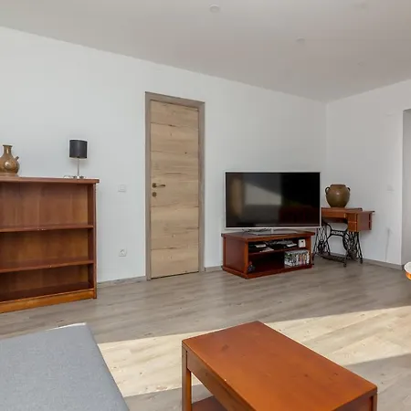 Old Mill House דירה *