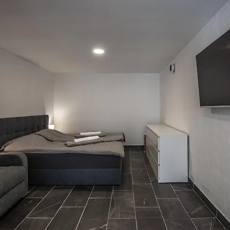 Old Mill House Apartman *